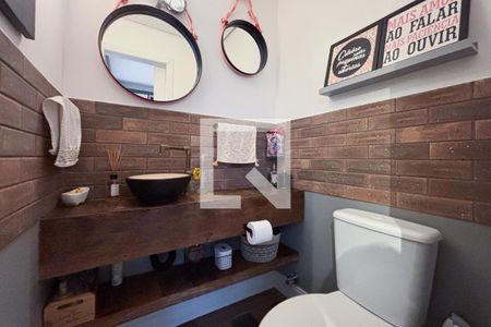 Lavabo de casa de condomínio à venda com 3 quartos, 240m² em Cavalhada, Porto Alegre