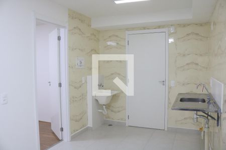 Sala e Cozinha Integrada de apartamento para alugar com 1 quarto, 30m² em Parque Industrial Tomas Edson, São Paulo
