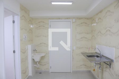 Sala e Cozinha Integrada de apartamento para alugar com 1 quarto, 30m² em Parque Industrial Tomas Edson, São Paulo