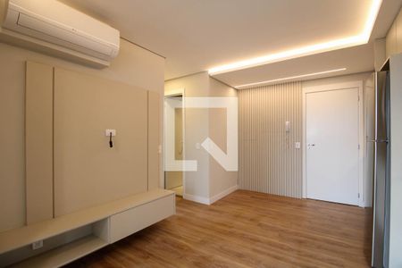 Sala/Cozinha de apartamento para alugar com 2 quartos, 40m² em Cidade Jardim, São Paulo