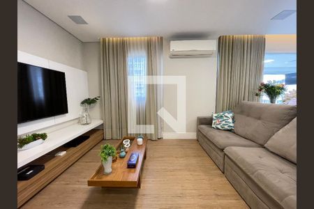 Sala de apartamento à venda com 3 quartos, 139m² em Jardim Arpoador, São Paulo