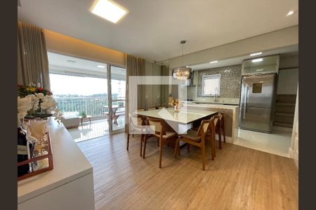 Sala de apartamento à venda com 3 quartos, 139m² em Jardim Arpoador, São Paulo