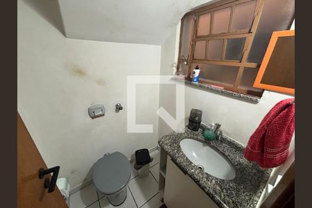 Lavabo de casa à venda com 3 quartos, 140m² em Jardim Santa Maria, São Paulo