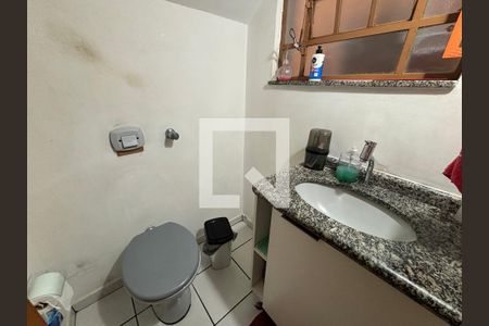 Lavabo de casa à venda com 3 quartos, 140m² em Jardim Santa Maria, São Paulo