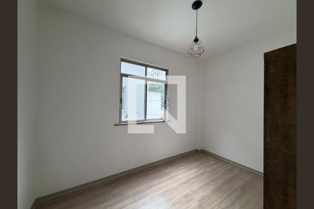 Quarto 2 de apartamento para alugar com 2 quartos, 60m² em Jacarepaguá, Rio de Janeiro