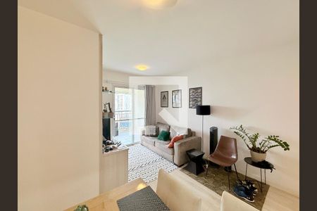 Sala de apartamento à venda com 2 quartos, 58m² em Campo Belo, São Paulo