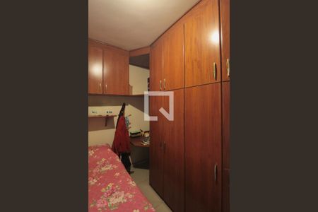 Quarto 1 de apartamento à venda com 3 quartos, 65m² em Heliópolis, Belo Horizonte