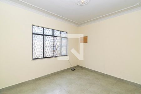 Sala de casa para alugar com 1 quarto, 45m² em Vaz Lobo, Rio de Janeiro