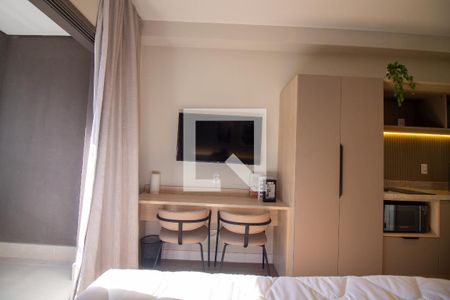 Sala / Quarto - Studio de kitnet/studio para alugar com 1 quarto, 27m² em Campo Belo, São Paulo