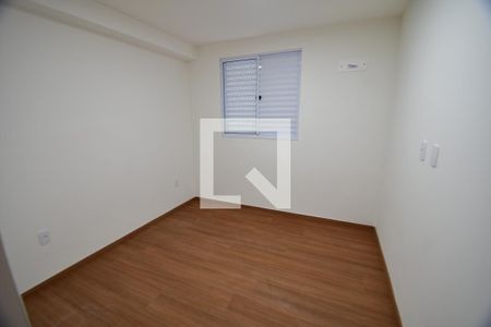 Quarto 2 de apartamento para alugar com 2 quartos, 43m² em Notre Dame, Campinas