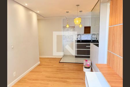 Sala de apartamento para alugar com 2 quartos, 41m² em Jardim Germania, São Paulo