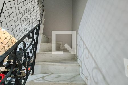 corredor de casa à venda com 3 quartos, 200m² em Vila Odete, São Bernardo do Campo