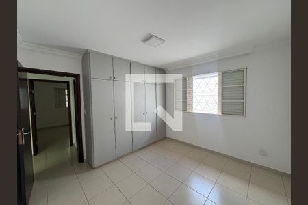Quarto 1 de casa à venda com 3 quartos, 155m² em Jardim Atlantico, Goiânia