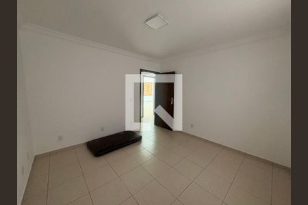 Quarto 2 de casa à venda com 3 quartos, 155m² em Jardim Atlantico, Goiânia