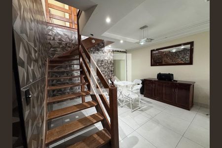 Sala de apartamento à venda com 4 quartos, 210m² em Pechincha, Rio de Janeiro