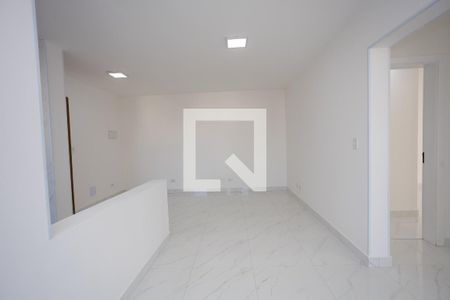 Sala de apartamento para alugar com 3 quartos, 75m² em Jardim Caner, Taboão da Serra