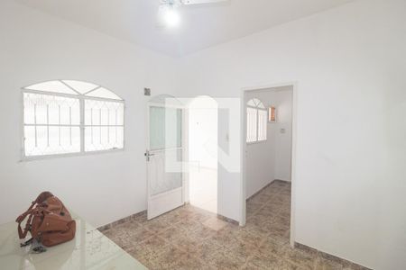 Sala de casa para alugar com 3 quartos, 150m² em Campo Grande, Rio de Janeiro