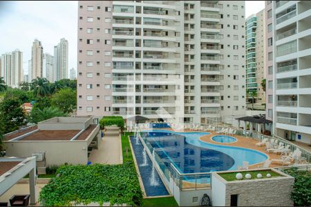 Apartamento à venda com 3 quartos, 108m² em Jardim Goiás, Goiânia