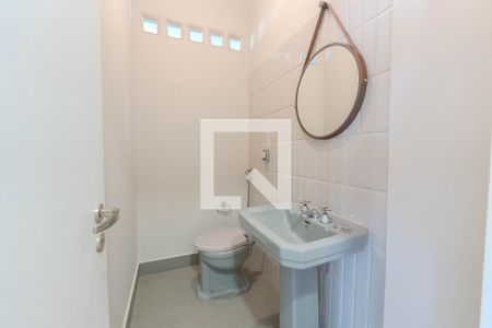 Lavabo de apartamento para alugar com 4 quartos, 150m² em Consolação, São Paulo