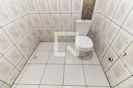 Banheiro de casa para alugar com 1 quarto, 35m² em Vila Santa Ines, São Paulo