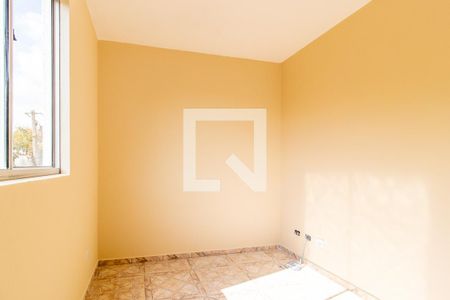 quarto 1 de apartamento para alugar com 2 quartos, 44m² em Tatuquara, Curitiba