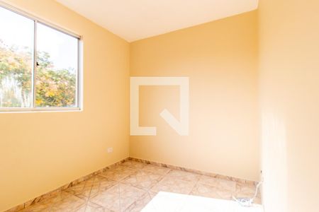 Quarto 1 de apartamento para alugar com 2 quartos, 44m² em Tatuquara, Curitiba