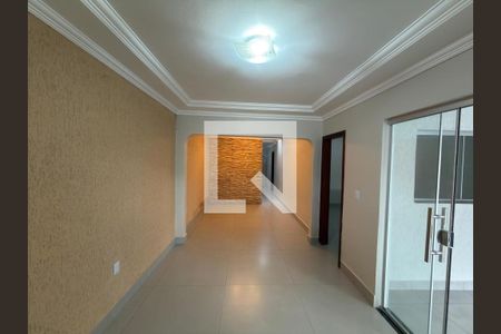 Casa à venda com 1 quarto, 60m² em Qr 405, Brasília
