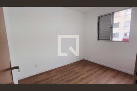 Quarto 2 de apartamento para alugar com 2 quartos, 54m² em Parque Residencial Casa Branca, Suzano