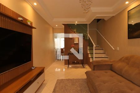 Sala de casa à venda com 4 quartos, 165m² em Vila Cecilia Maria, Santo André
