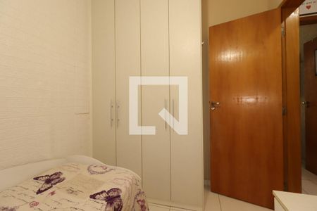 Quarto 1 de casa à venda com 4 quartos, 165m² em Vila Cecilia Maria, Santo André