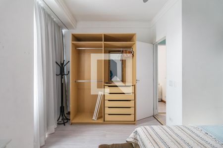 Quarto 1 de apartamento para alugar com 2 quartos, 110m² em Jardim dos Camargos, Barueri