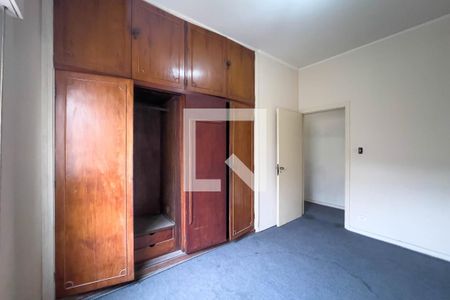 Quarto  de casa à venda com 7 quartos, 350m² em Vila Monumento, São Paulo
