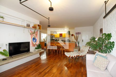 Ambientes Integrados (Sala de Estar, Jantar e Cozinha) de apartamento à venda com 2 quartos, 105m² em Pinheiros, São Paulo