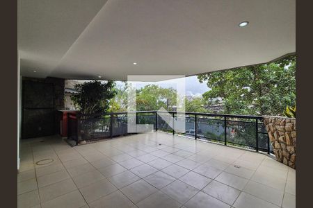 Apartamento para alugar com 4 quartos, 164m² em Recreio dos Bandeirantes, Rio de Janeiro