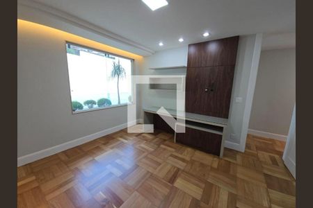 Casa à venda com 6 quartos, 810m² em Vila d’El Rey, Nova Lima