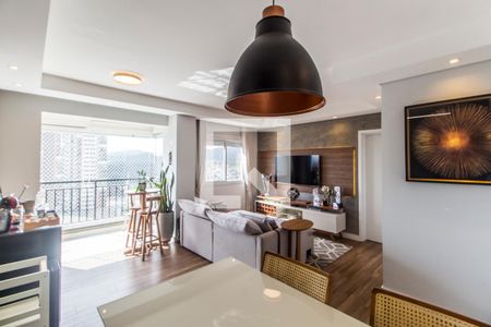 Sala de apartamento para alugar com 1 quarto, 83m² em Centro Comercial Jubran, Barueri