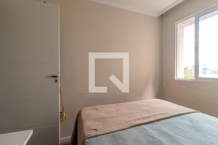 Quarto 1 de apartamento à venda com 2 quartos, 67m² em Vila Izabel, Curitiba