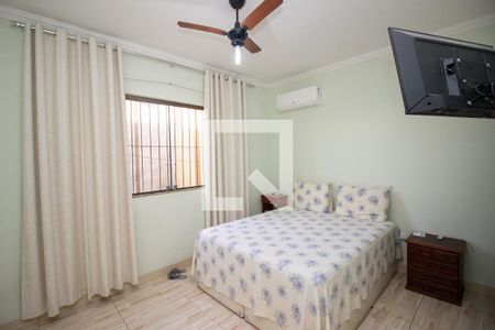 Quarto Suíte de casa à venda com 3 quartos, 111m² em Santa Helena, Contagem