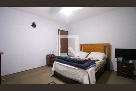 Casa à venda com 4 quartos, 140m² em Vila Margarida, São Paulo