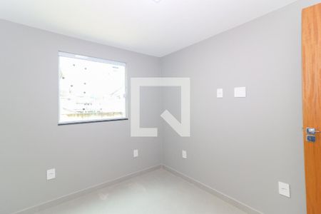 Quarto 2 de apartamento para alugar com 2 quartos, 50m² em Bento Ribeiro, Rio de Janeiro