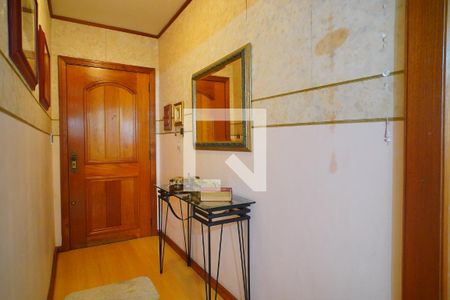 Hall de entrada apartamento  de apartamento à venda com 2 quartos, 74m² em Vila Ipiranga, Porto Alegre