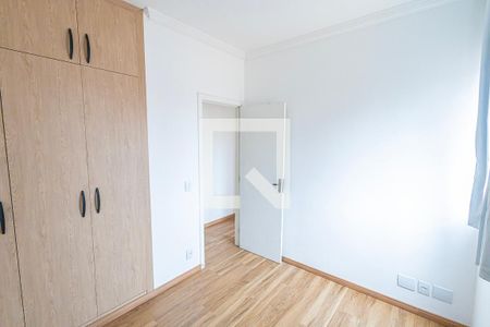 Quarto 2 de apartamento para alugar com 2 quartos, 50m² em Castelo, Belo Horizonte