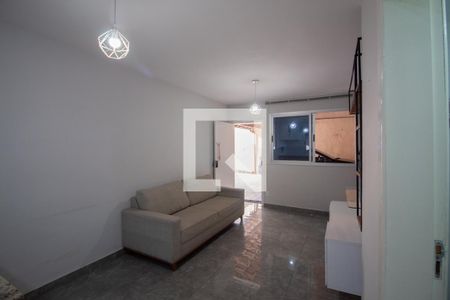 Sala de casa para alugar com 2 quartos, 80m² em Mantiqueira, Belo Horizonte