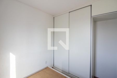 Quarto 1 de apartamento para alugar com 2 quartos, 46m² em Mantiqueira, Belo Horizonte