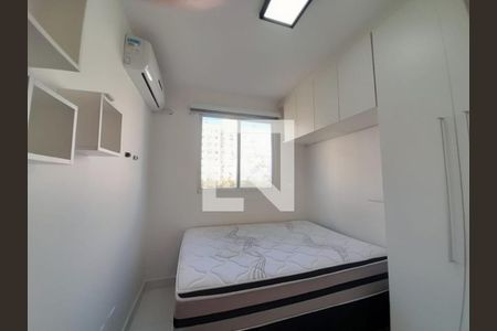 Quarto 2 de apartamento à venda com 2 quartos, 47m² em Santa Fe, Porto Alegre