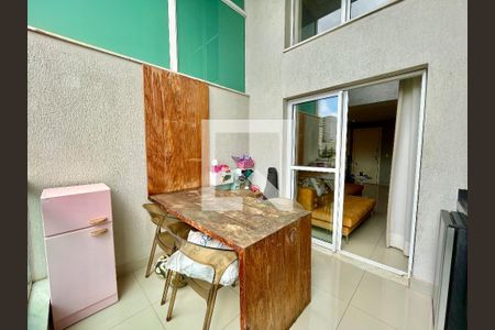 Apartamento à venda com 3 quartos, 95m² em Sion, Belo Horizonte