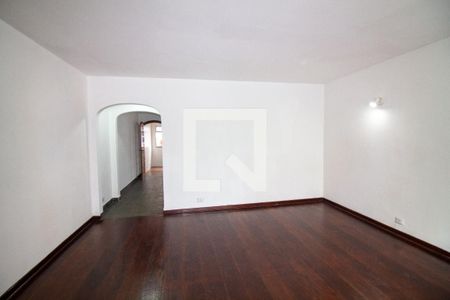 Sala de casa para alugar com 3 quartos, 188m² em Jardim Aeroporto, São Paulo