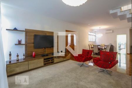 Sala  de casa para alugar com 3 quartos, 247m² em Cambuci, São Paulo