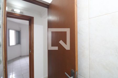 Lavabo de apartamento para alugar com 2 quartos, 72m² em Vila Nova Mazzei, São Paulo