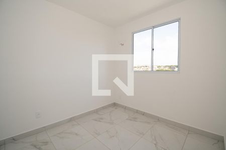 Quarto 2 de apartamento para alugar com 2 quartos, 49m² em Tijucas, Contagem